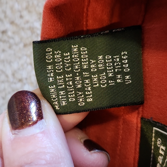 L.L. Bean Rust Orange Supersoft Button Down, XL - Picture 10 of 11